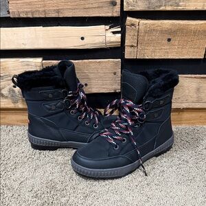 Pajar Canada Dala Faux Fur-Lined Women’s Black Winter‎ Boots Size 10